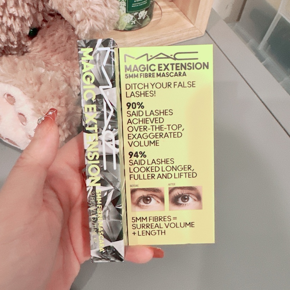 MAC Cosmetics Magic Extension 5mm Fibre Mascara/NWB